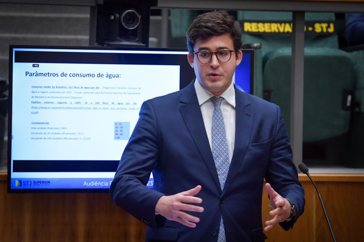 Diretor Jurídico Adjunto da ABADI participa de audiência no STJ sobre tarifa de água nos condomínios
