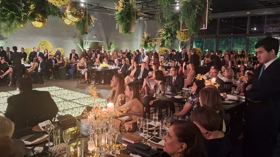 ABADI Celebra 50 Anos em Noite Histórica no EXC Rio